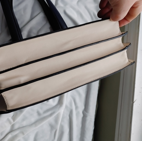 NWOT (Aldo?) Leather bag - Picture 3 of 9